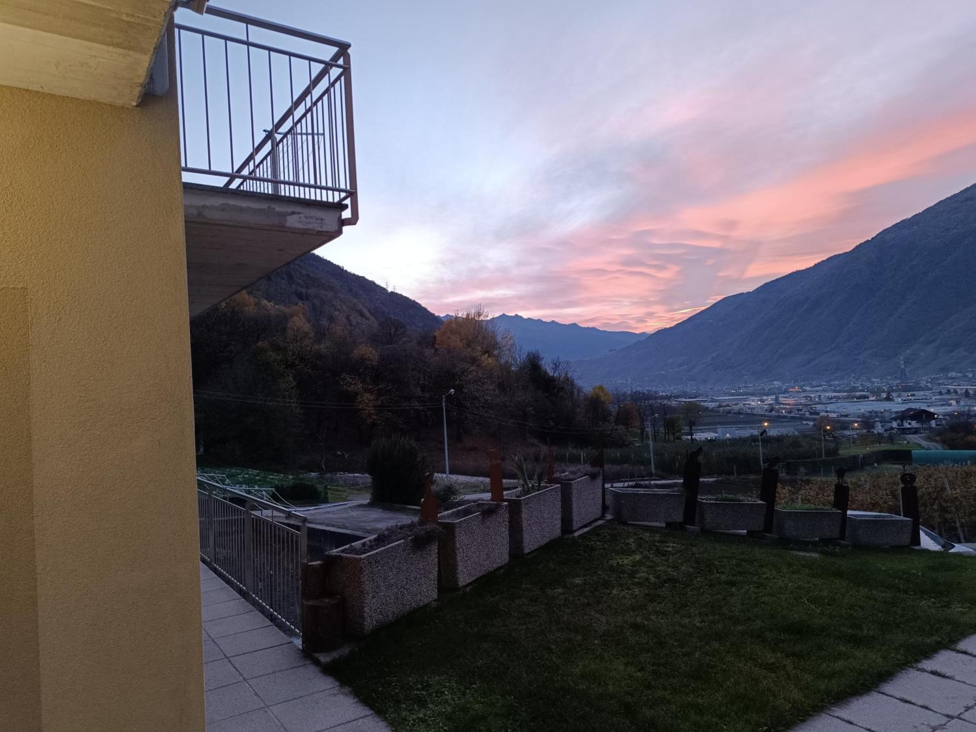 Pisolo Selvaggio Daire Tirano Oda fotoğraf