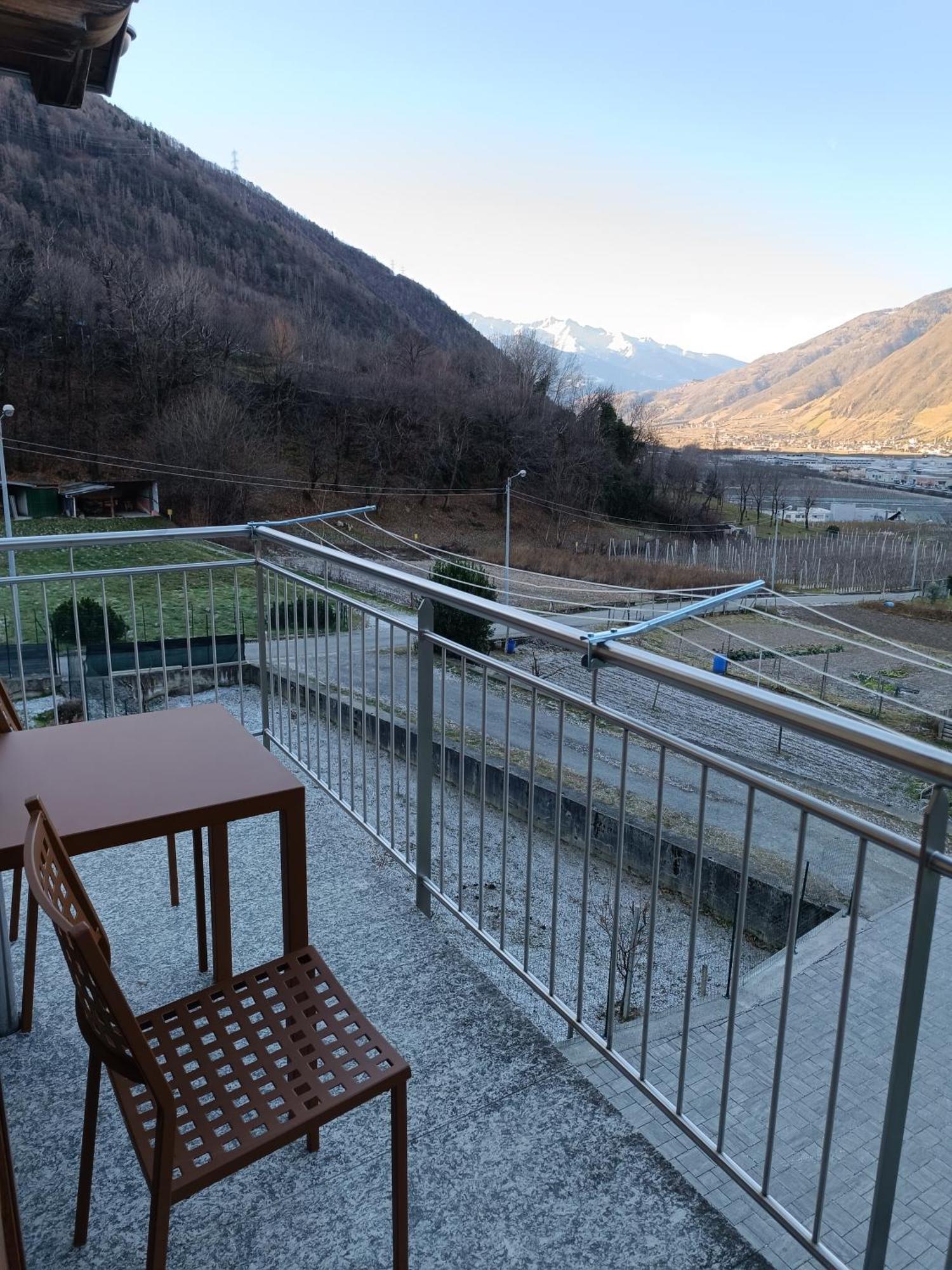 Pisolo Selvaggio Daire Tirano Oda fotoğraf