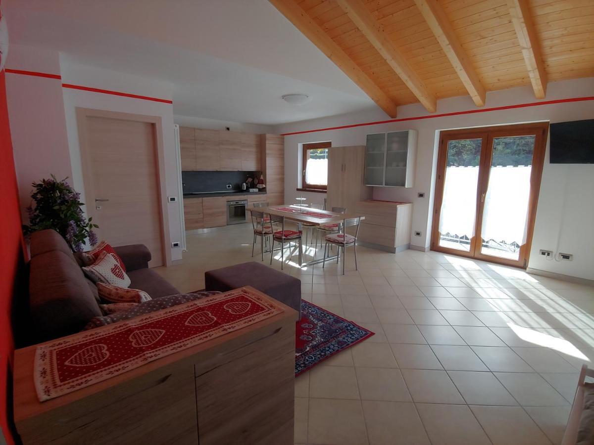 Pisolo Selvaggio Daire Tirano Dış mekan fotoğraf